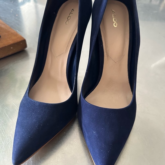 Aldo - Picture 1 of 4